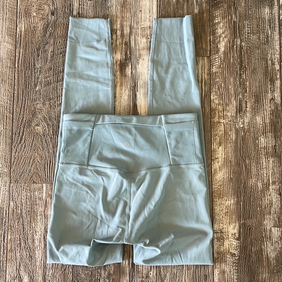 Lululemon Beautiful High Rise Leggings, 6 - Picture 4 of 17